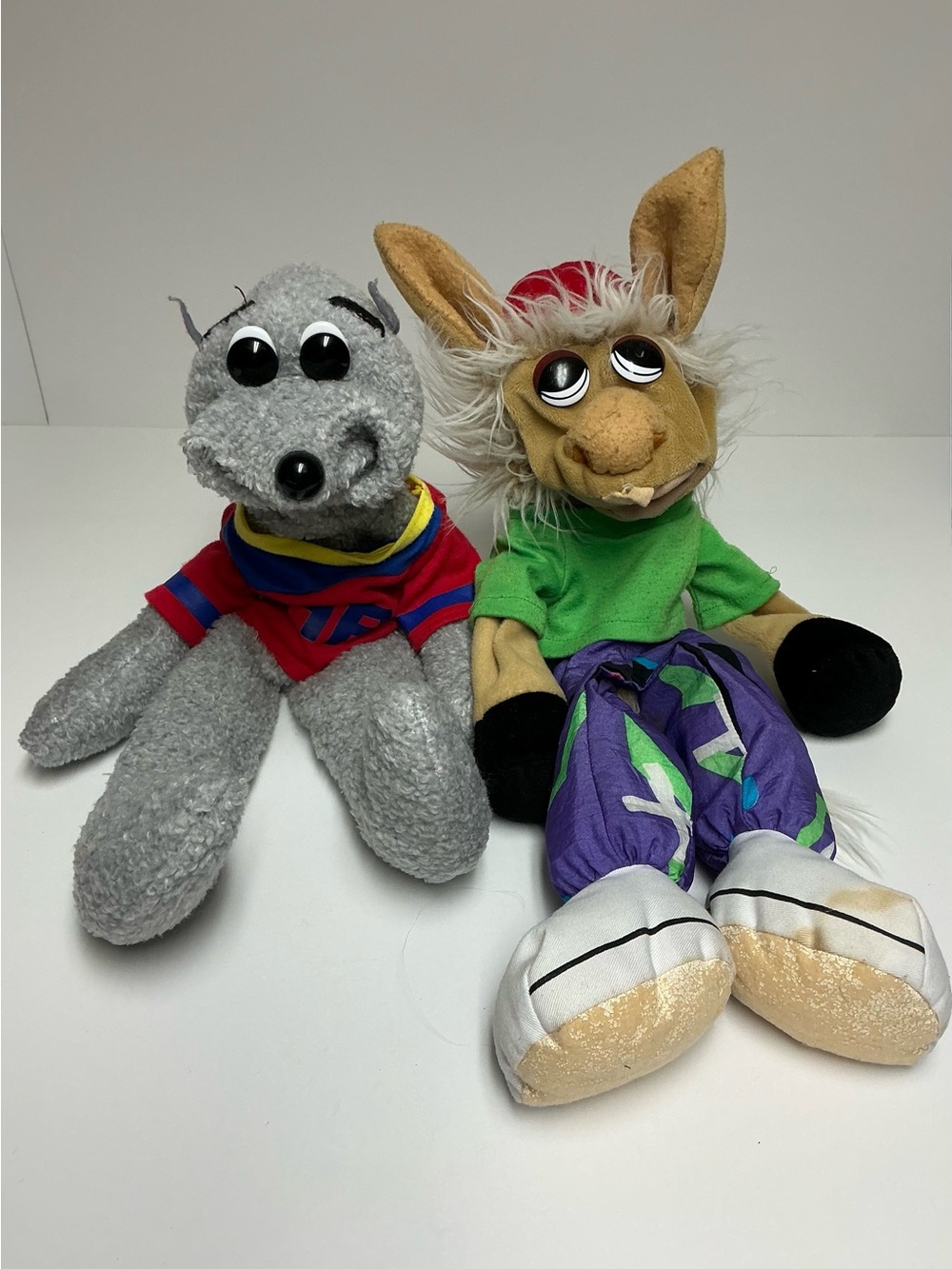 Vintage 1993 Shari Lewis Plush Puppets - Charley Horse & Hush Puppy - READ INFO